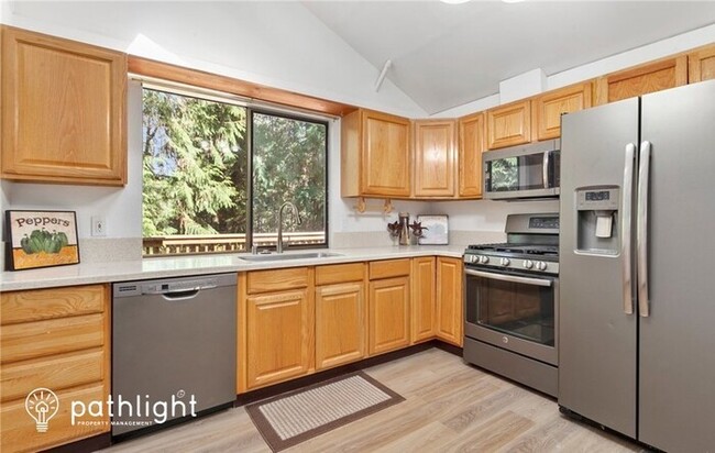Building Photo - 8856 Ne Towne Court, Bremerton, WA, 98311