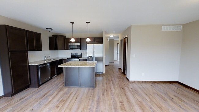 Foto del edificio - Luxury Townhome