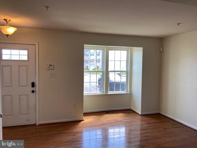 Foto del edificio - 145 Sandpiper Ct
