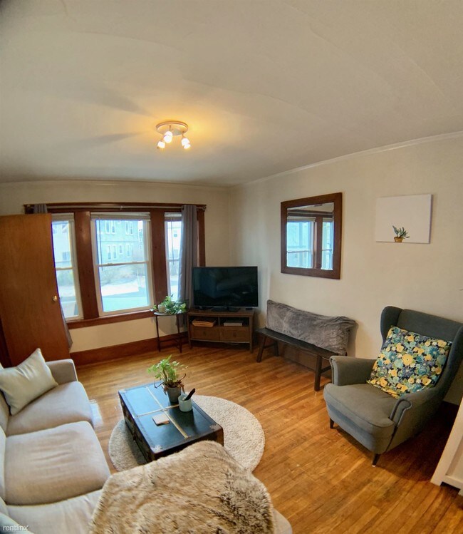 Building Photo - 2 br, 1 bath House - 36 Creeley Rd