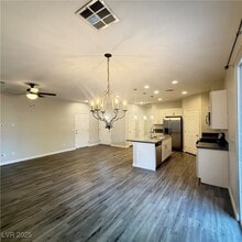 Building Photo - 1526 Tilman Ln