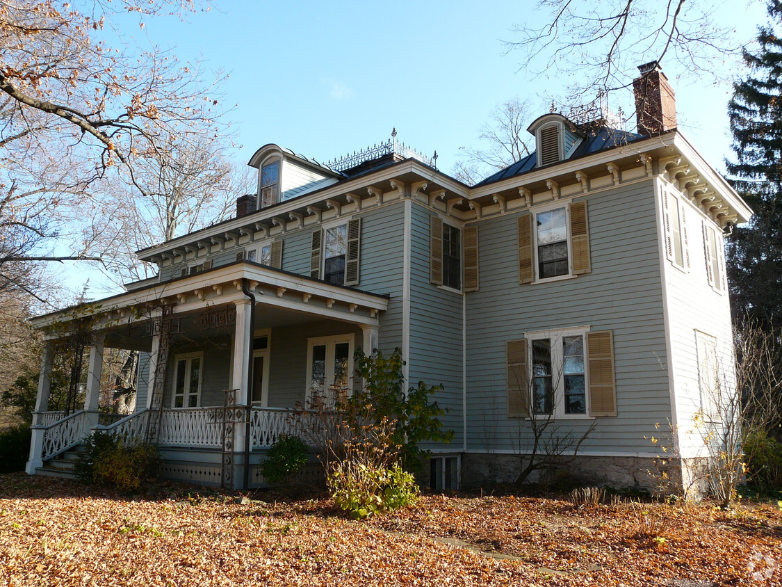Primary Photo - 11-35 Wall St