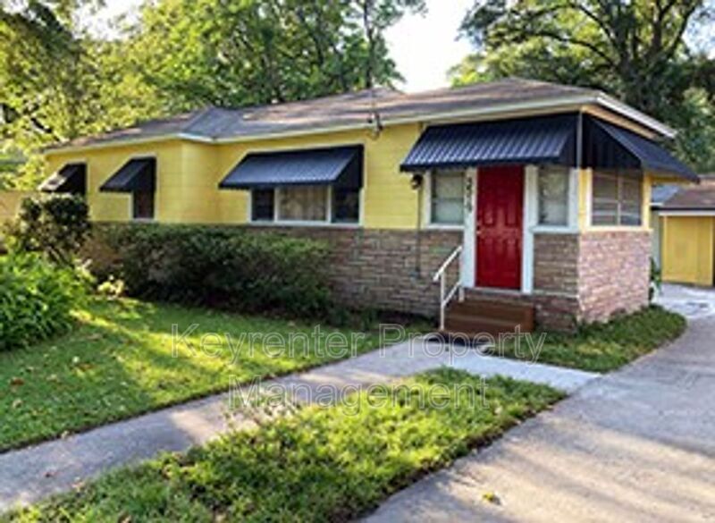 Primary Photo - 3519 Oleander St