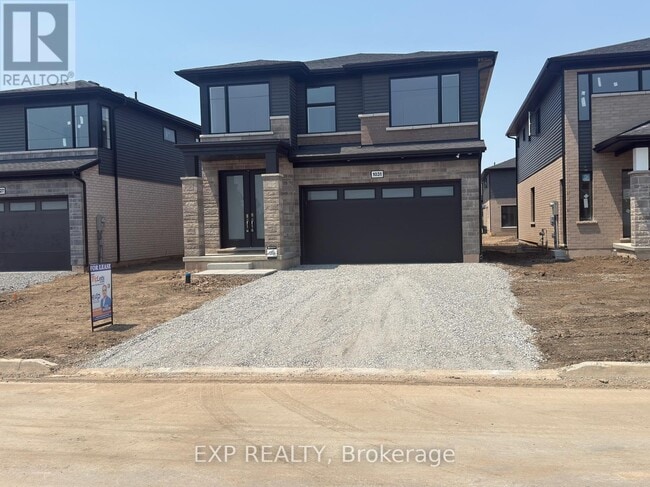 Building Photo - 1031 ALLISTON Ave