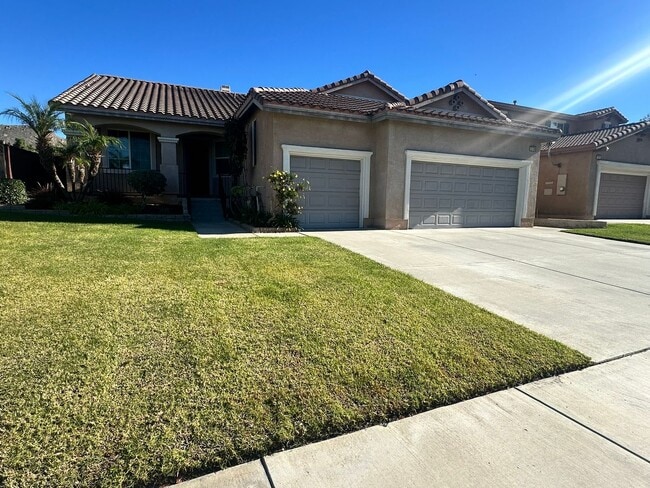 Beautiful 3bd/2ba Single Story with Primary Suite! - Beautiful 3bd/2ba Single Story with Primary Suite! House