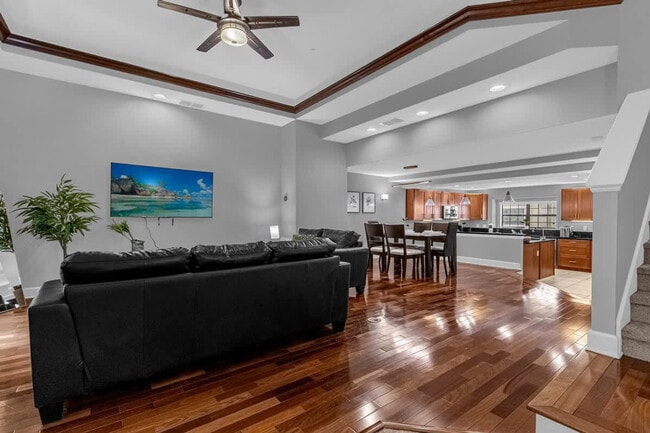 Building Photo - 14590 Damai Ln