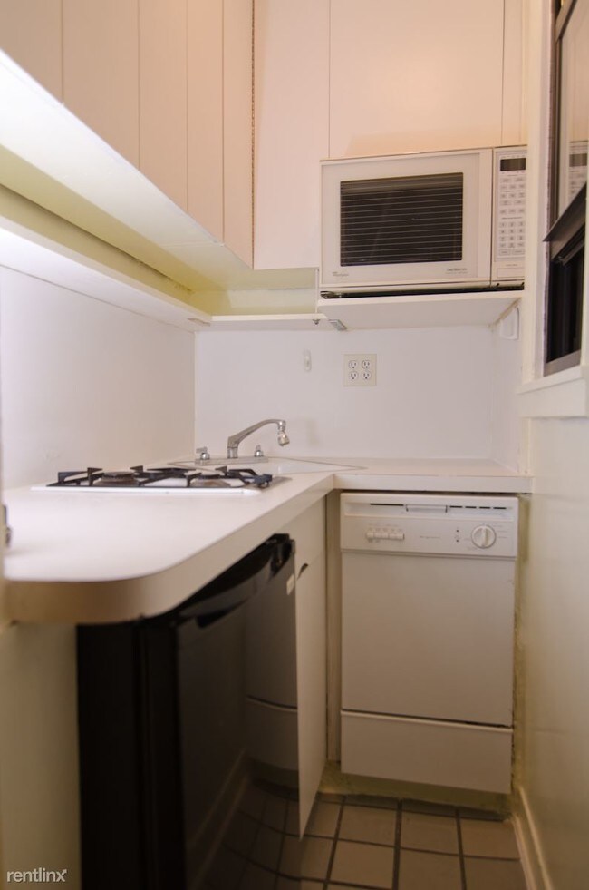 Foto del edificio - 339 E 58th St