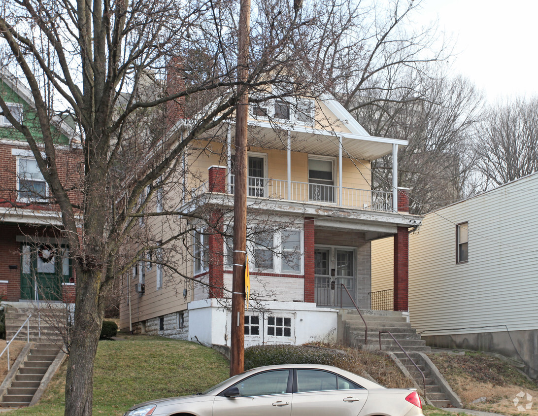 Building Photo - 932 Ludlow Ave