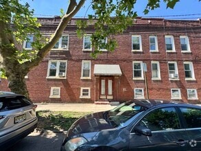 Building Photo - 52 E 37th St