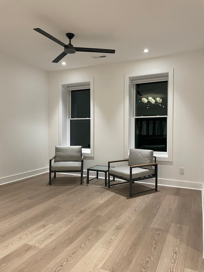 Building Photo - 4565 Arco Ave