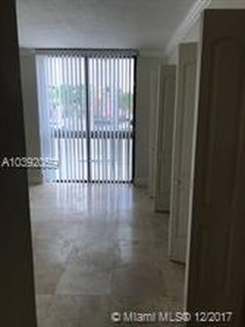 Foto del edificio - 12229 SW 16th Ter