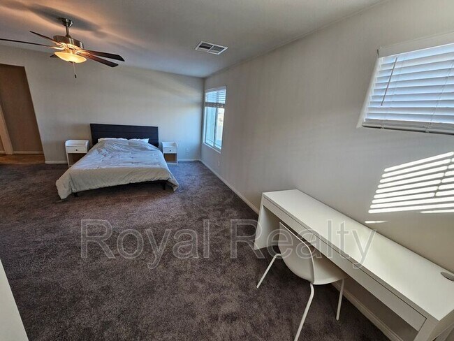 Foto del edificio - 1171 Twincrest Ave