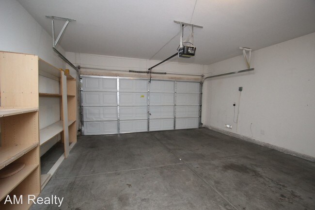 Building Photo - 7813 Esteem St