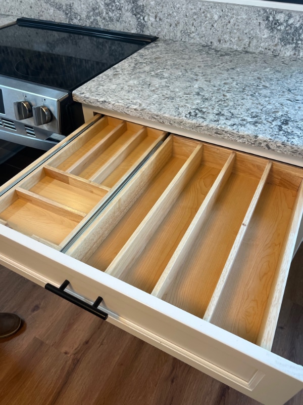 Foto del edificio - 3004 Sheddan Dr