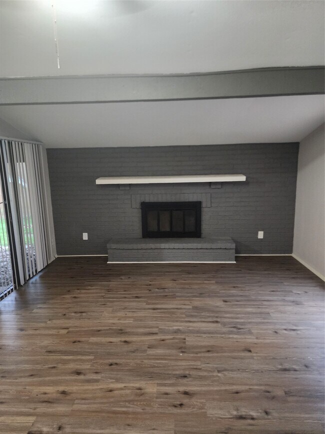 Building Photo - 3822 Broken Elm Dr