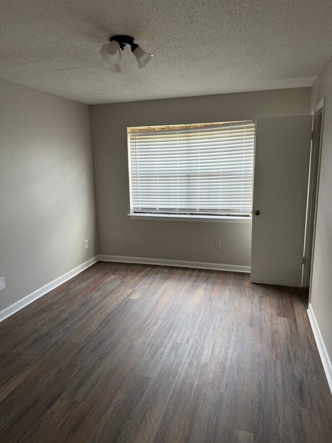 Second Bedroom - 2813 31st Ave N