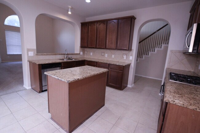 Building Photo - 11398 Seguin Dr