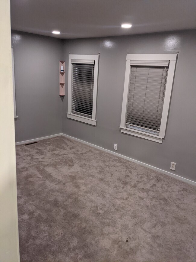 Living room - 4 Merrimack St