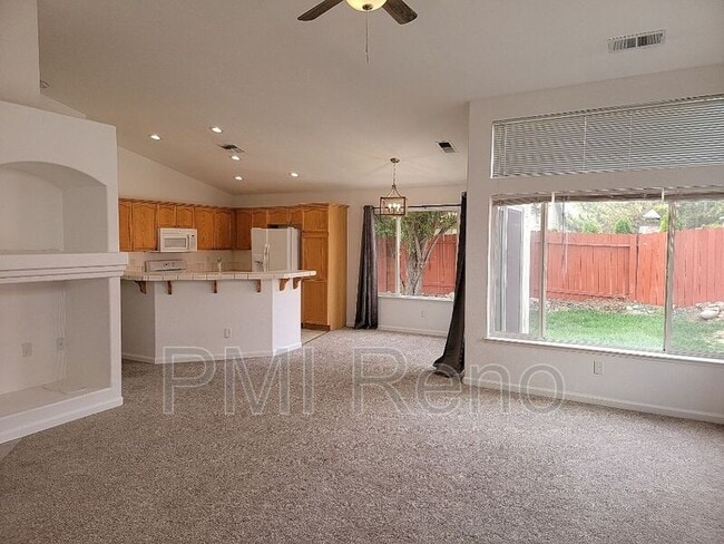 Building Photo - 145 Wintercrest Dr