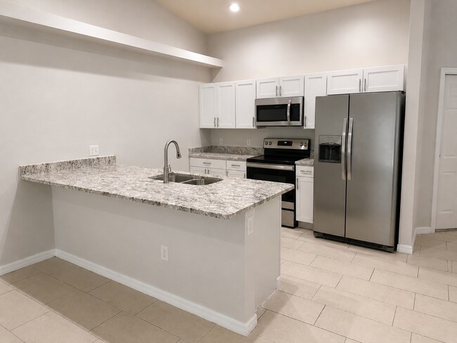 Foto del edificio - 214 SE 12th Terrace