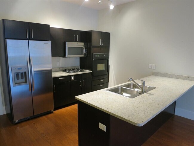 Foto del edificio - 154 W 2nd St