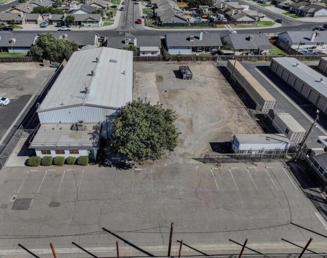 Building Photo - 19903 1st St