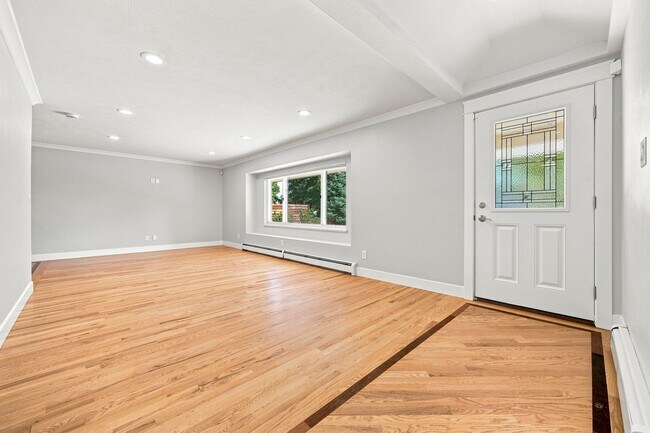 Foto del edificio - Charming 3-Bedroom Home in Lakewood, CO