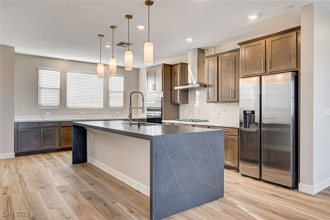 Foto principal - 1494 Bat Hawk St