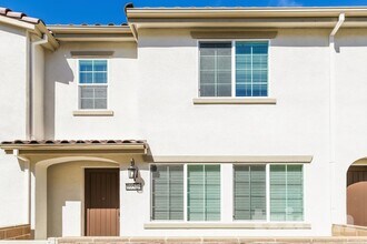 Building Photo - 10576 Amigos Ct