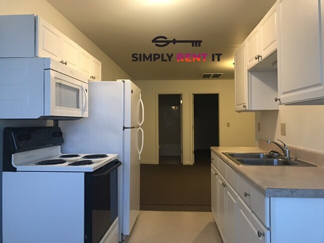 Foto del edificio - Affordable 1 Bedroom, Downtown Roland, Avail Now!