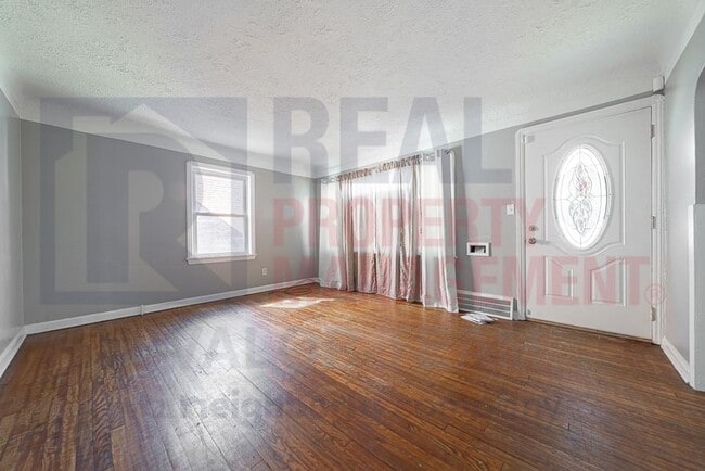 Foto del edificio - Cozy 3 Bed 1 Bath Single Family Home