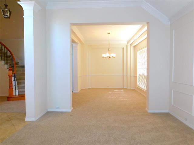 Foto del edificio - 1040 Village Pkwy