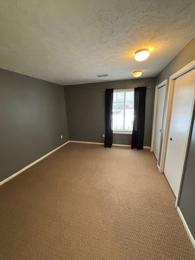 Foto del edificio - 4601-4607 Stauffer Ave SE