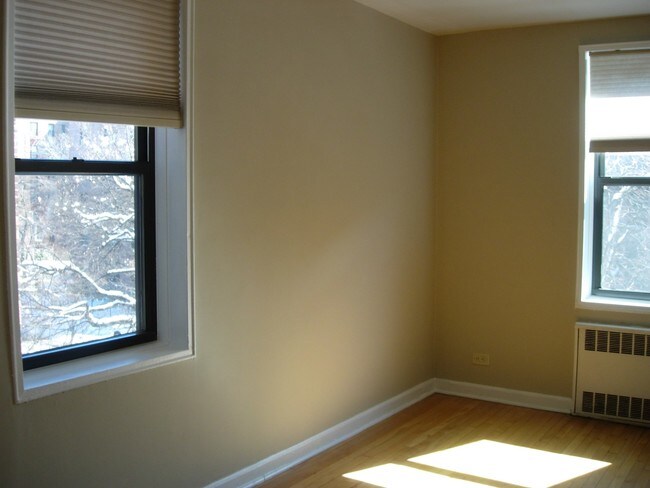 Foto del edificio - 8709 34th Ave