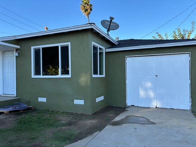 Building Photo - 11840 Wright Rd