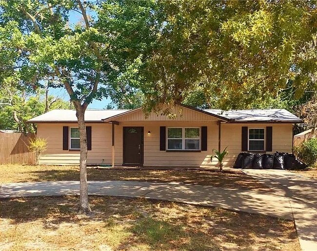 Building Photo - 4415 Beacon Square Drive