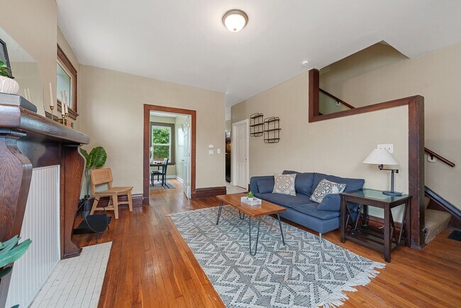 Foto del edificio - 261 - 265 E Northwood Ave