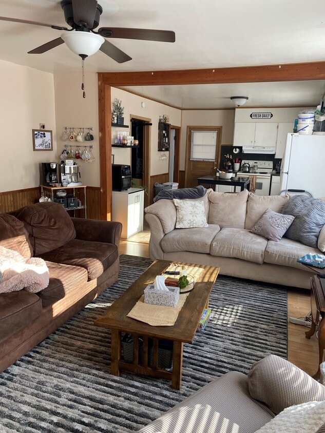 1025 W King St, Winona, MN 55987 Townhome Rentals in Winona MN