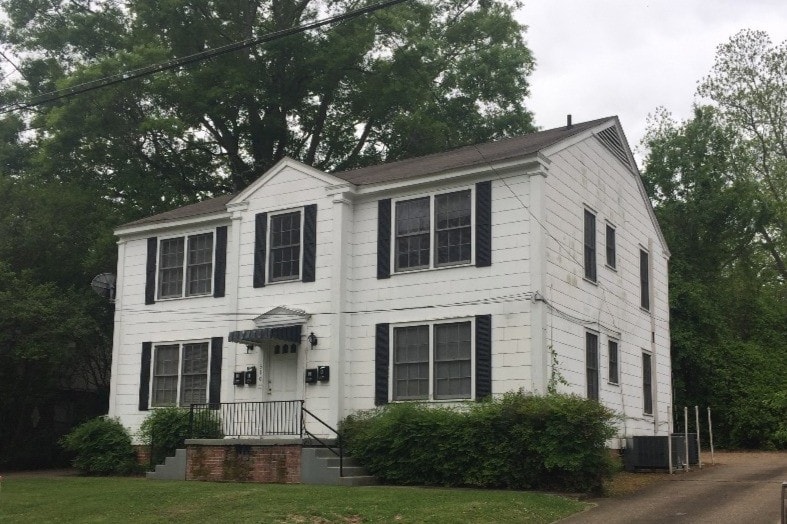 310 8th St S Unit 4, Columbus, MS 39701 Apartments in Columbus, MS