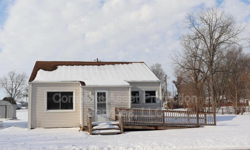 Foto principal - 386 Litchfield Rd