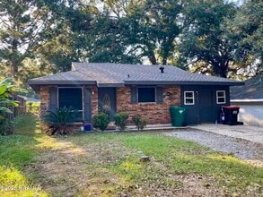 Building Photo - 109 Tyler Dr