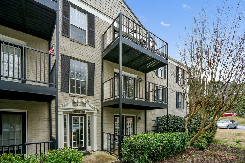 Foto principal - 3711 Essex Ave