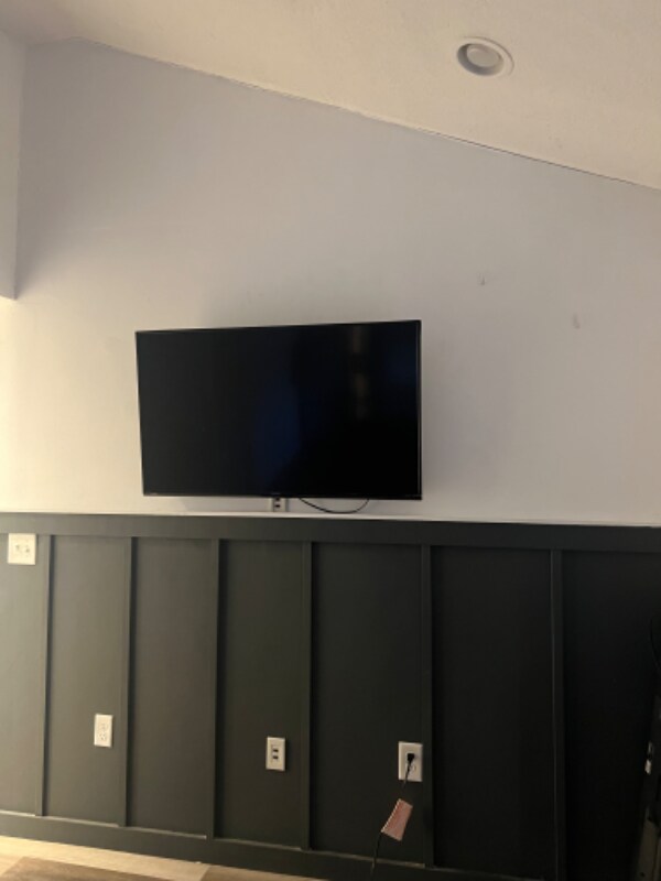Foto del edificio - 208 Bowers Ln