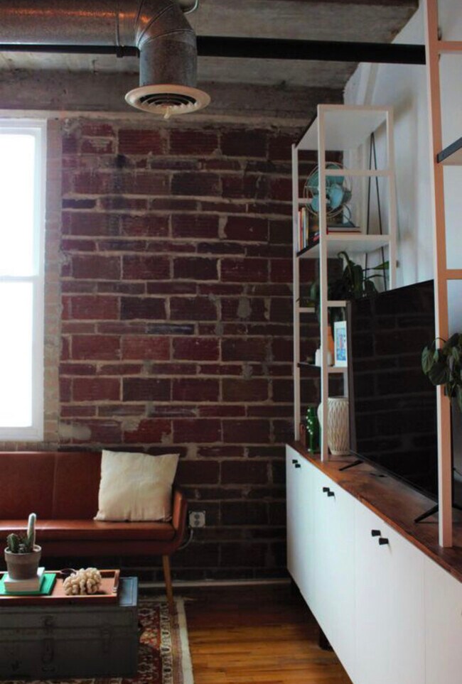 Foto del edificio - 172 Haynes St SW