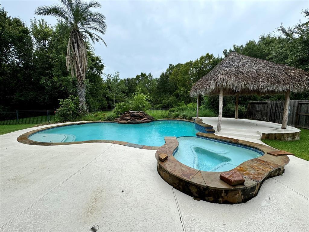 Foto principal - 4502 Kelliwood Manor Ln