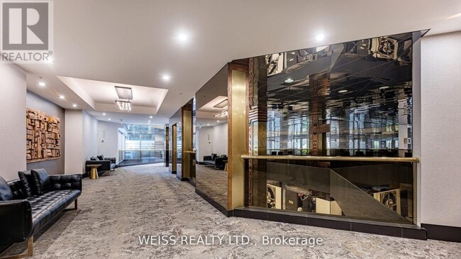 Building Photo - 131-131 Beecroft Rd