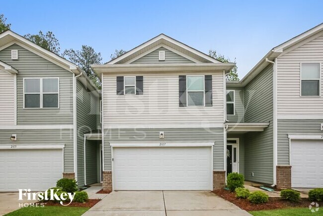 Building Photo - 2017 Cypress Village Dr NW