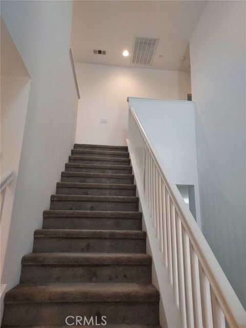 Building Photo - 2849 E Clementine Dr