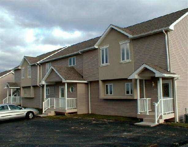 Primary Photo - 302 Pierpont Heights