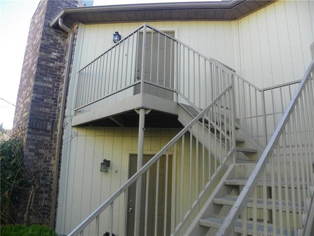 Building Photo - 732 Bluebonnet Dr